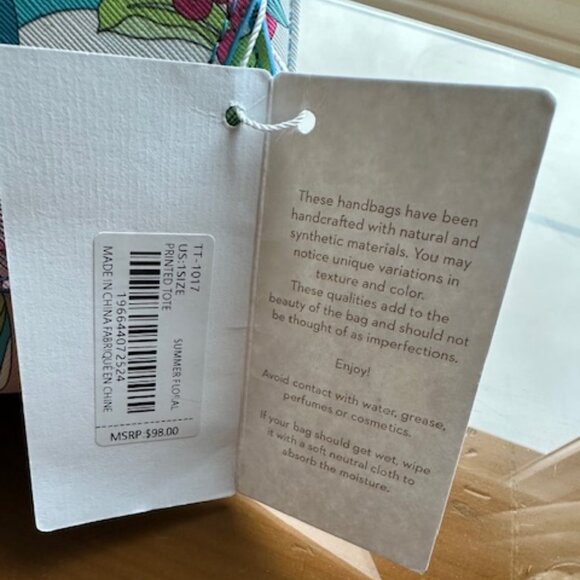 NWT- TRINA TURK FLORAL CLUTCH BAG - Picture 7 of 13